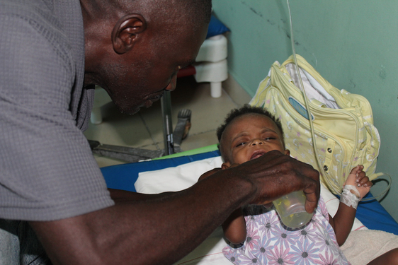 Im nph-Kinderkrankenhaus St. Damien wurde schnell gehandelt, um die Mädchen zu retten.