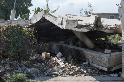 Nach dem Erdbeben vom Januar 2012 lag Haiti in Truemmern.